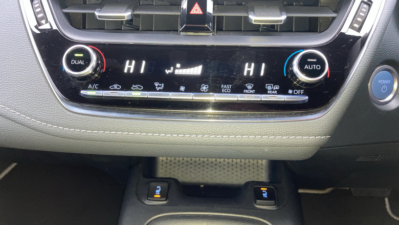 Toyota Corolla 1.8 VVT-i Hybrid Icon 5dr CVT Hybrid Hatchback